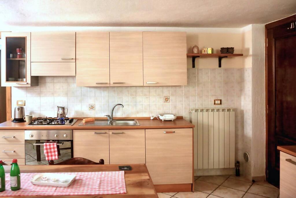 Dimora Gilles Aosta Valley Bard Oda fotoğraf