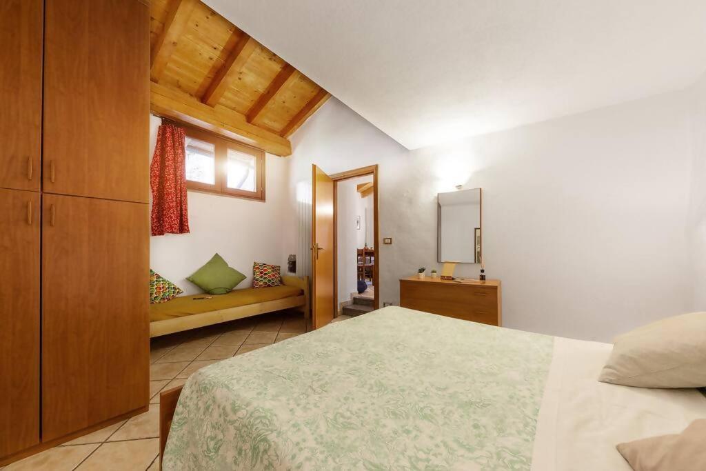 Dimora Gilles Aosta Valley Bard Oda fotoğraf